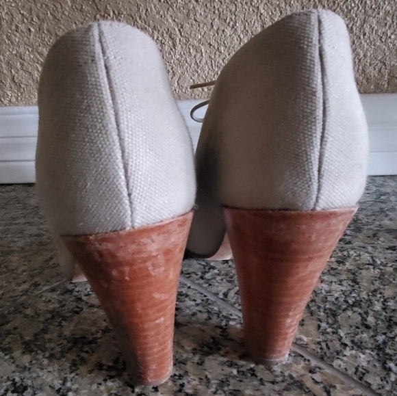 Opening ceremony lace up - Picture 4 of 4